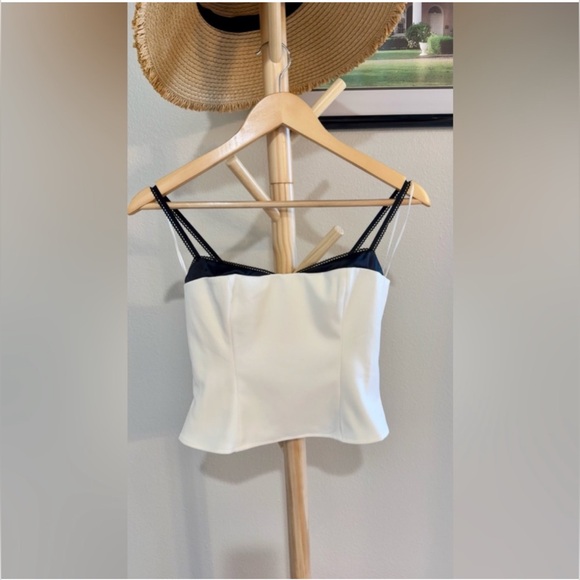 Reformation Melanie Top In Ivory, brand new, never worn, no flaws. - Picture 10 of 10